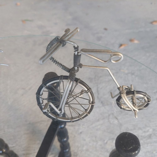 Metal bicycles set like new, home decor