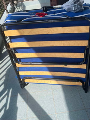 Folding bed like new