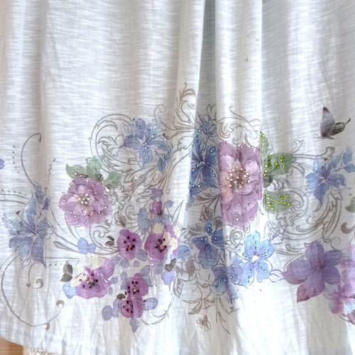 Short dress used large with floral print and lace