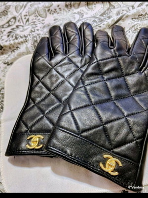 Leather gloves black with fur lining, women's