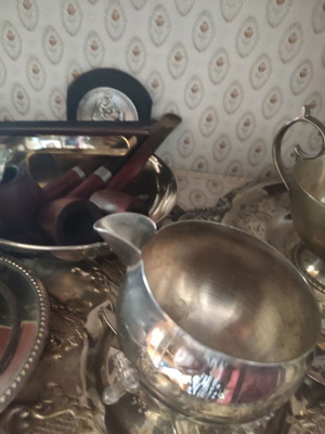 Brass tea set and decorative items like new