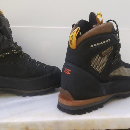 Garmont Tower GTX mountaineering boots used, size 42