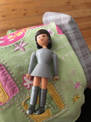 Airgamboys vintage Miss Airgam figure like new