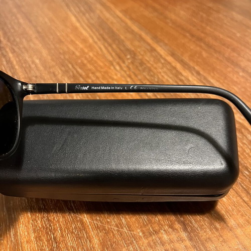 Persol PO3007-S 9000/58 Polarized Sunglasses like new, matte black