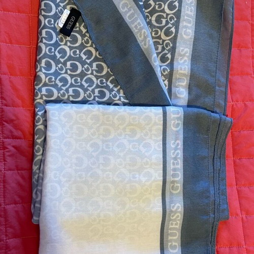 Guess scarf white and blue