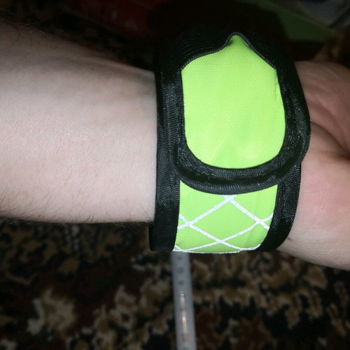 Phosphorescent bracelet like new with battery