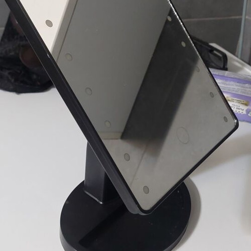 LED makeup mirror with adjustable lights and stand