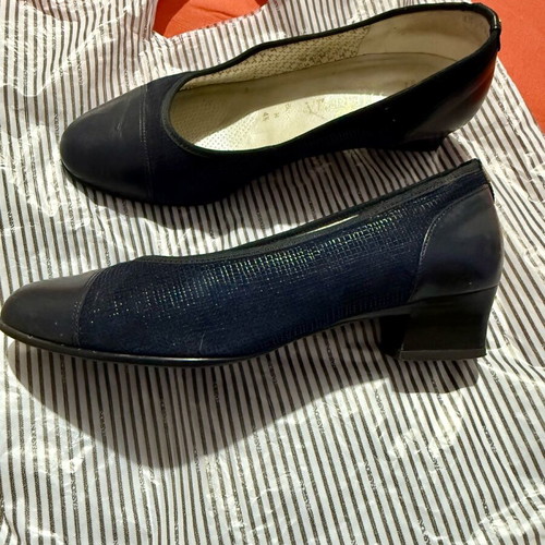 Blue women's pumps used size 38