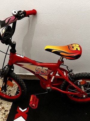McQueen Kids Bicycle 14” used, red, city type