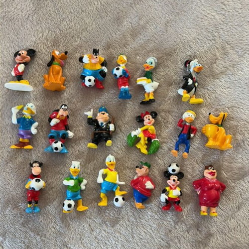 Kinder Mickey and Friends Soccer Team Figures like new