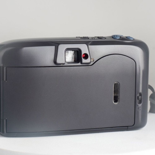 Nikon Zoom 210 AF 35mm Film Camera Used in Excellent Condition
