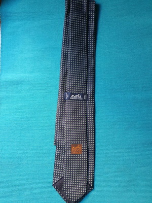 Hermès vintage tie in dark blue, like new