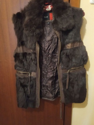 Toi&Moi vest like new with belt and eco fur collar brown size L
