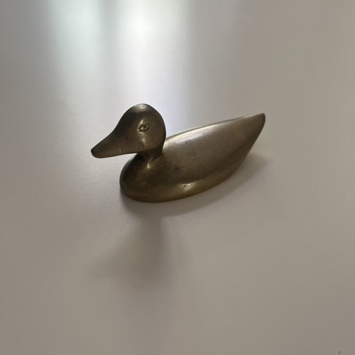 Vintage decorative brass duck like new