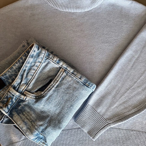 Vero Moda sweater size S like new, blue