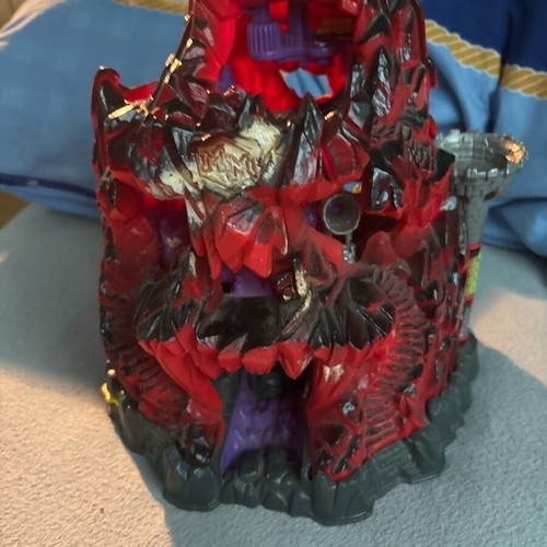 Mighty Max Skull Mountain vintage playset used