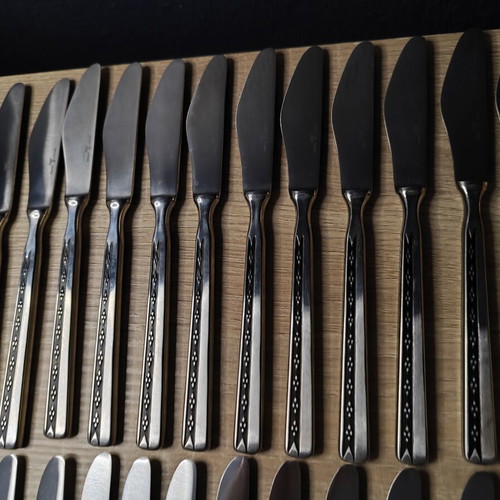 Vintage knives like new, set
