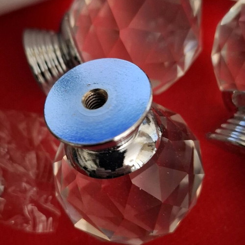 Cabinet knobs new, pack of 6 with screws