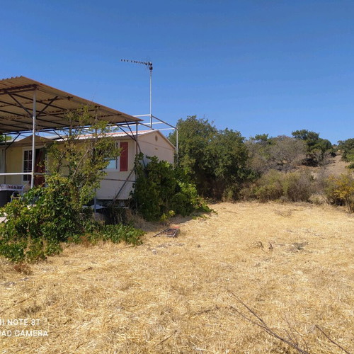 Agricultural land 2.5 acres with 28 sqm caravan in Vatera Lesvos