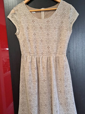 Badila dress like new, beige lace, size M