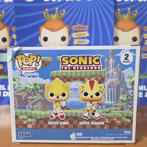 Funko Pop Games 2 Pack Super Sonic and Super Shadow like new