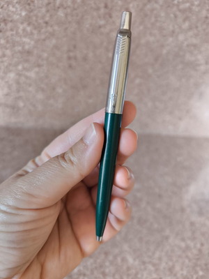Parker pen cypress color like new