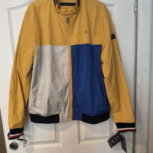 Tommy Hilfiger Men's Windproof Waterproof Jacket Size L New