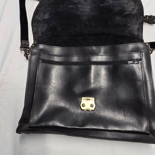 Vintage leather briefcase used, black, 42x35cm