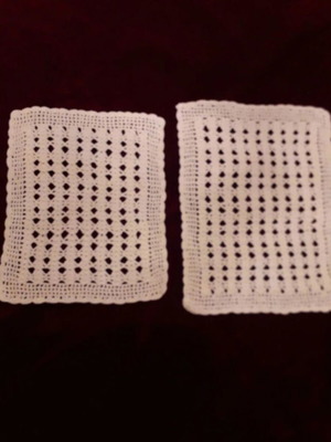 Set of two crochet table runners new, ecru shade