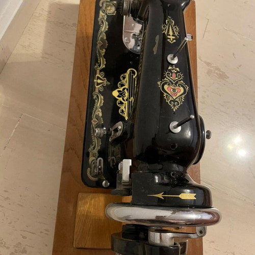 Omega sewing machine used, vintage, functional