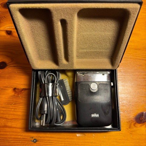 Braun Sixtant shaver like new, retro