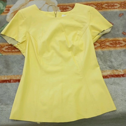 Manolo leather blouse like new, yellow, size L