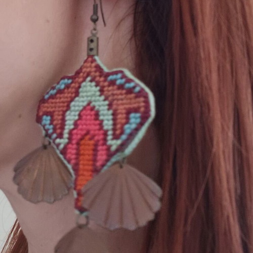 Earrings hanging ethnic like new, multicolored