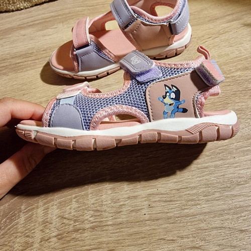 Garvalin kids sandals size 27 like new, pink and purple