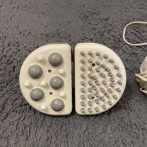 Cellymassage Handheld Massage Device like new for cellulite and circulation