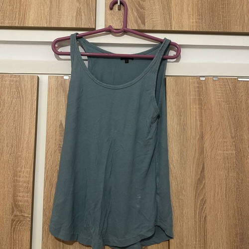 Massimo Dutti shirt size medium like new, multicolor turquoise