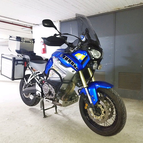 Yamaha XTZ Super Tenere 1200 used, excellent condition with extras