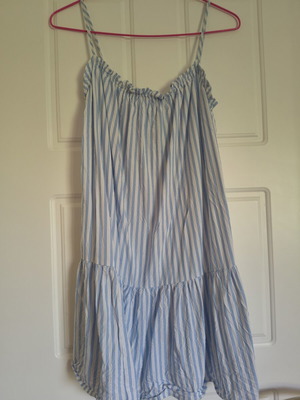 Summer dress H&S used, white and blue, size M