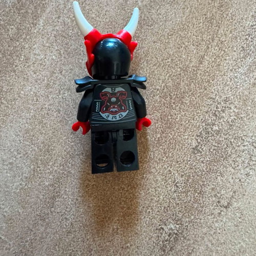 Lego Ninjago Myster E minifigures