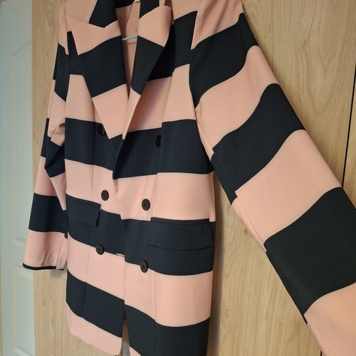 Trilogy blazer like new, blue and soft pink