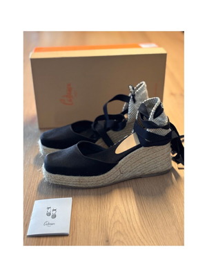 Castaner Tina Black Espadrilles Square Toe size 38 like new