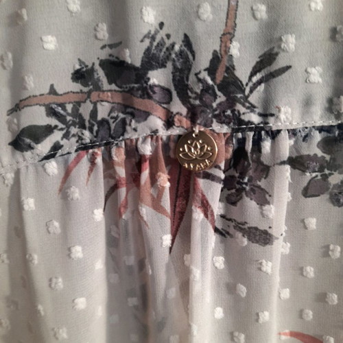 Kyara blouse used, size L, beige with ruffles