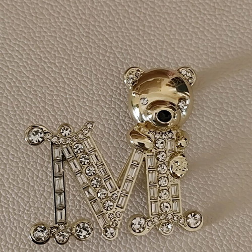 Max Mara Iconic Monogram Teddy Bear Brooch like new, gold tone