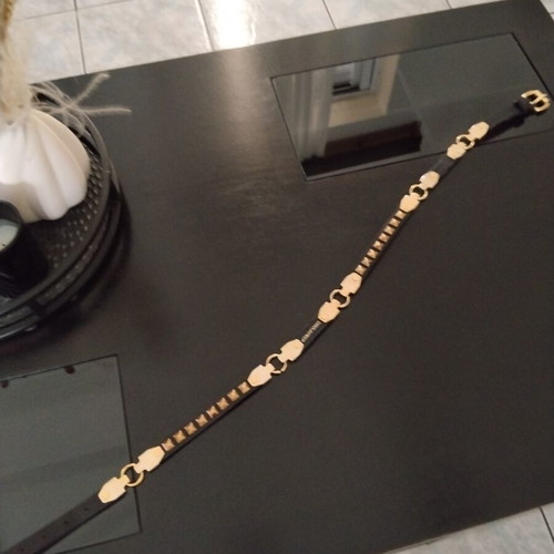 Dsquared belt with studs like new