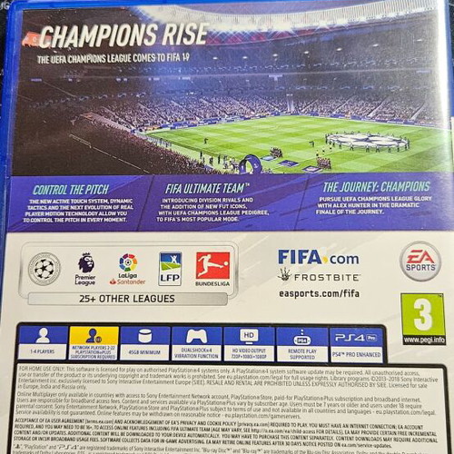 PlayStation 4 FIFA19 used