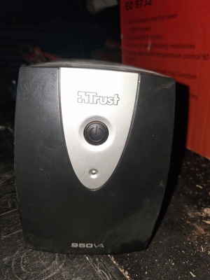 Trust electrostatic speaker used
