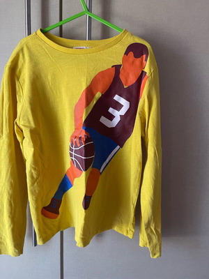 Children's T-shirt 10 years used, yellow, size 140 cm