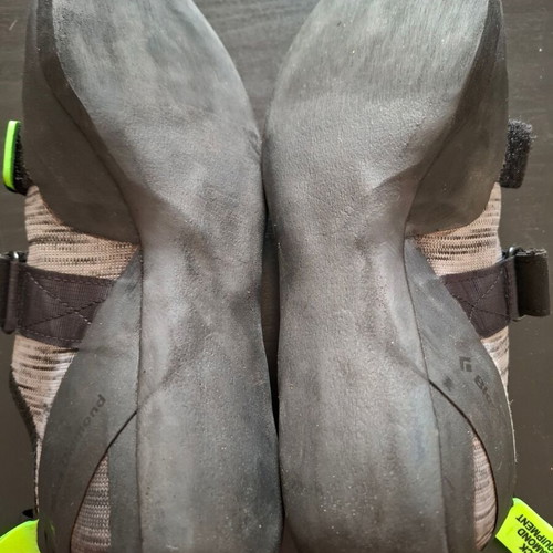 Black Diamond Momentum climbing shoes new, size 42