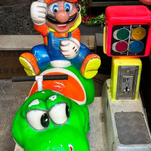 Super Mario coin-operated kiosk machine used, not working