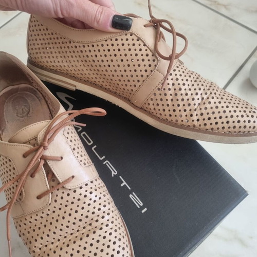 Mourtzi leather women's Oxford shoes used, size 41, beige